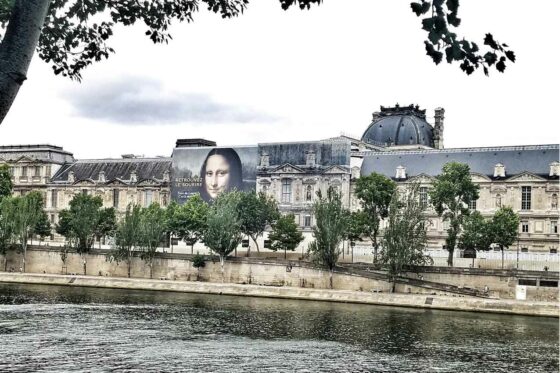 Parigi, il Louvre