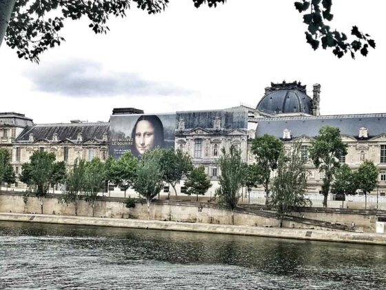 Parigi, il Louvre