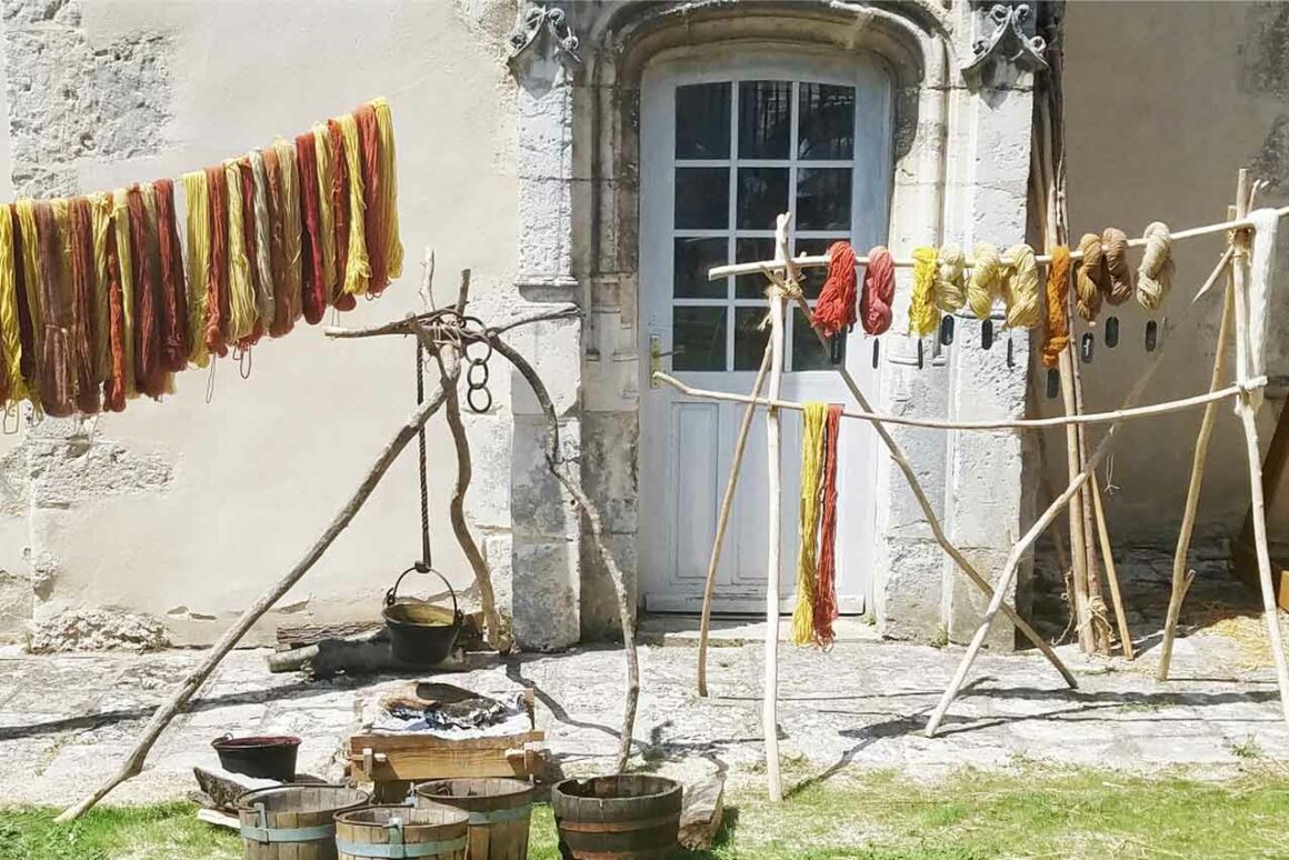 Festa medievale di Châteaudun, lana tinta a mano
