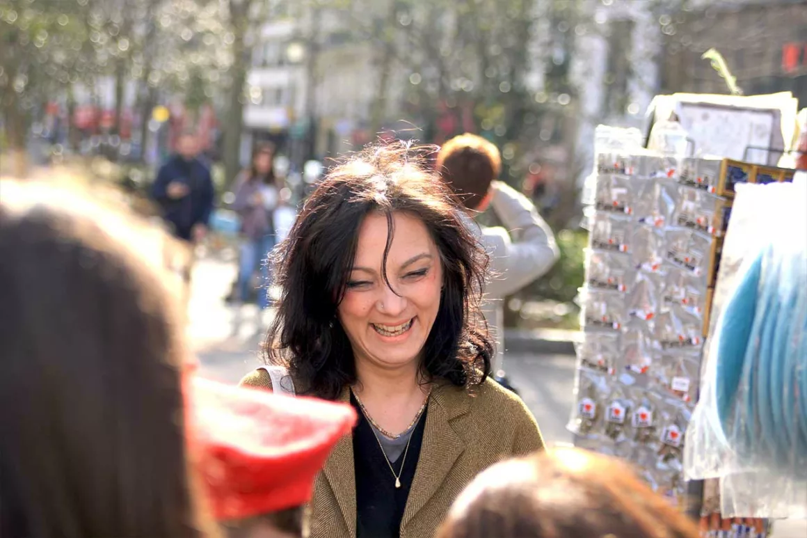 Cristina Camodeca, In Filigrana Local Guide