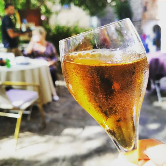 Vino liquoroso, Borme-Les-Mimosas