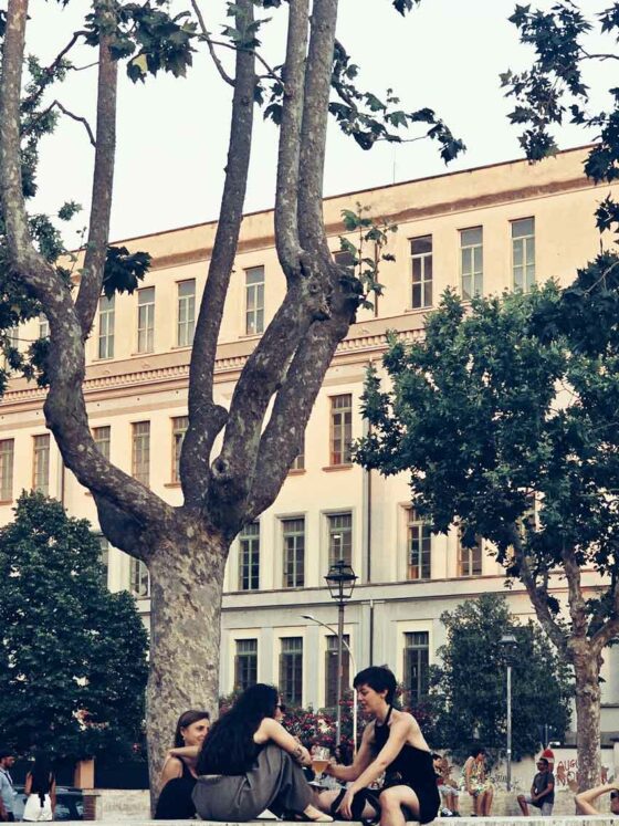 Rome, Garbatella, apéro à Piazza Sauli