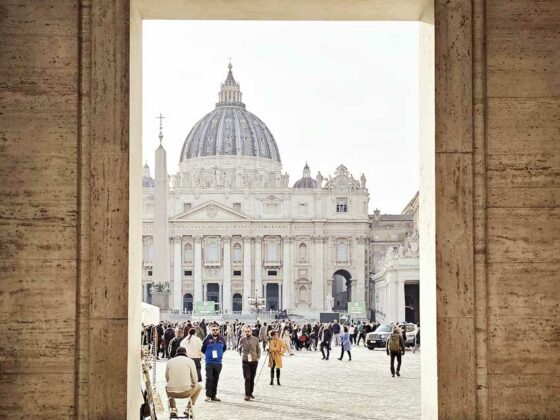 Rome, Place Saint-Pierre