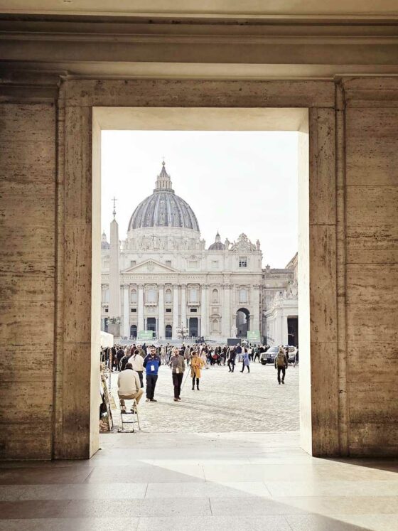 Rome, Place Saint-Pierre