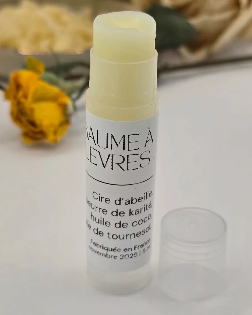 baume à lèvres à la cire d'abeille