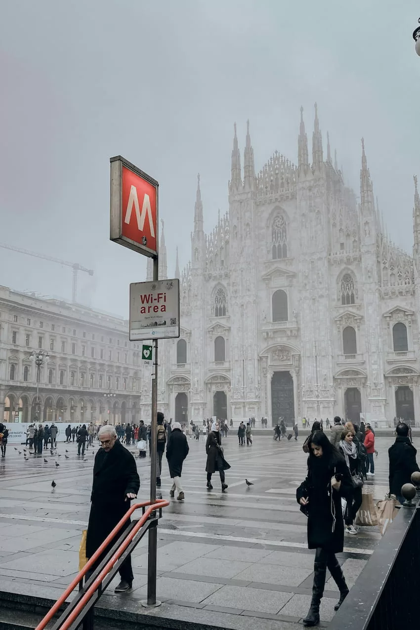 Milan, Piazza Duomo